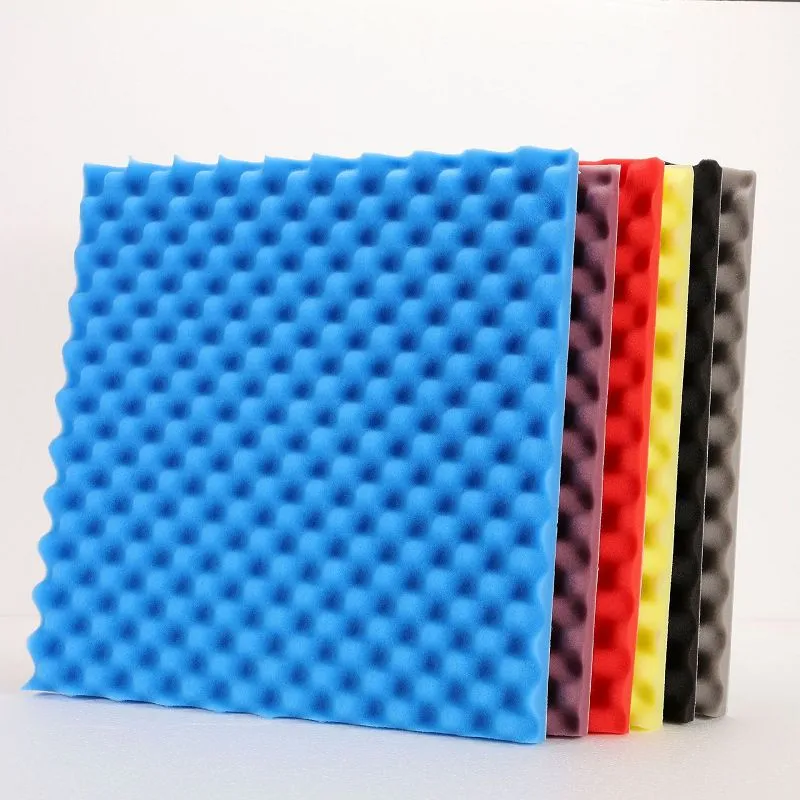 Materiale per l'isolamento acustico